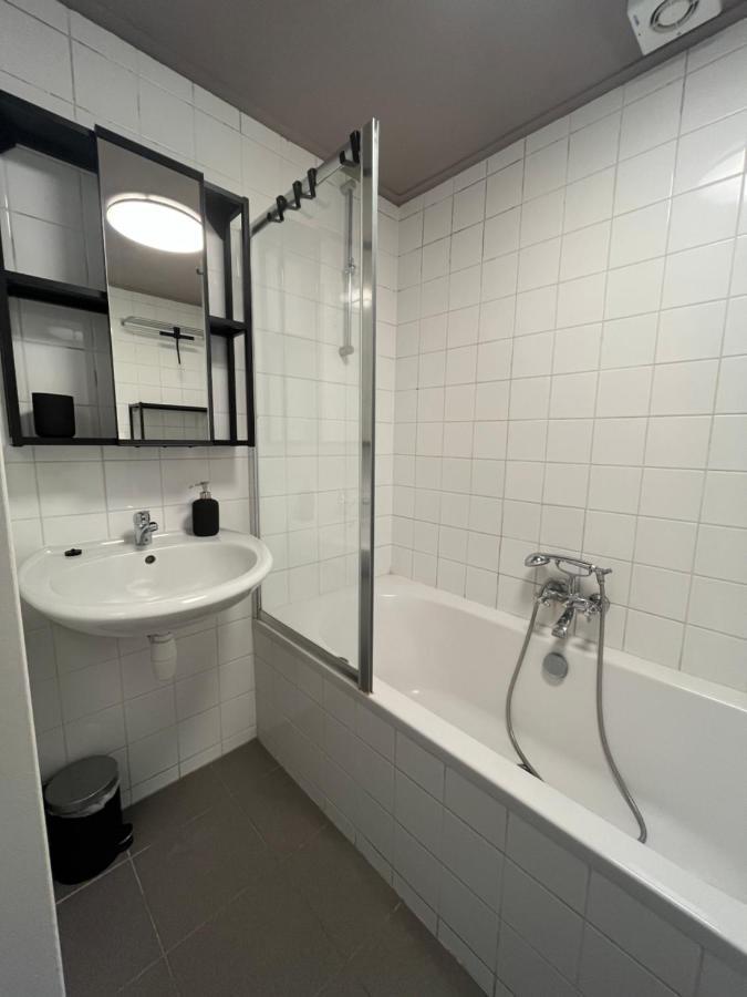 Landzicht Vakantiehuis Aan De Fluessen Elahuizen Luaran gambar